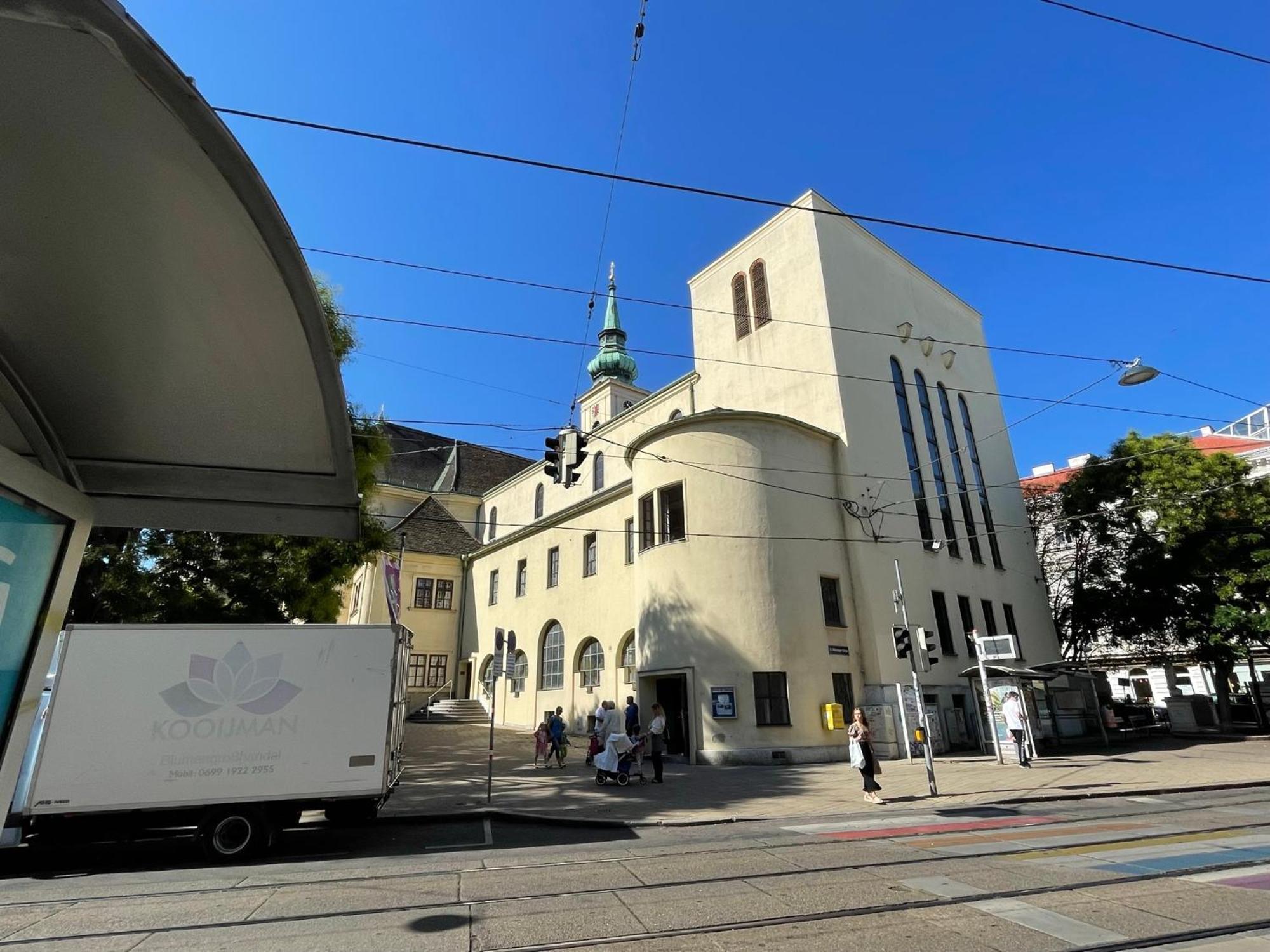 Premium Apartment Located At The Famous Vienna Kutschkermarkt Luaran gambar